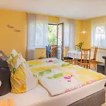 Pensión Gaestehaus Regina 4*