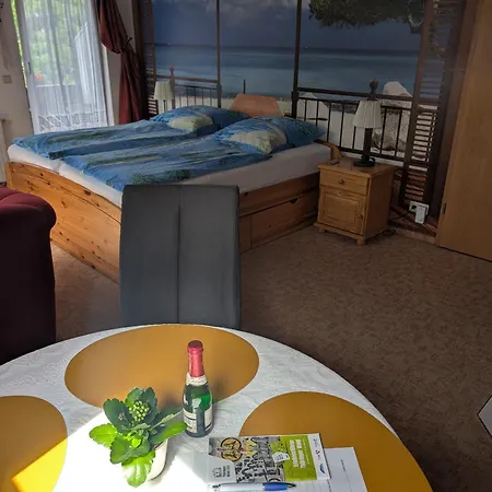 Affittacamere Gaestehaus Regina 4*