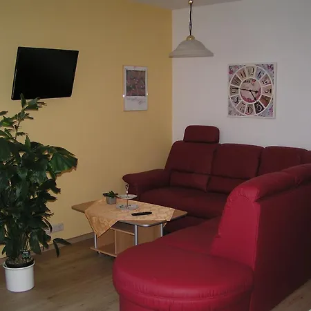 Gaestehaus Regina Πανσιόν 3*