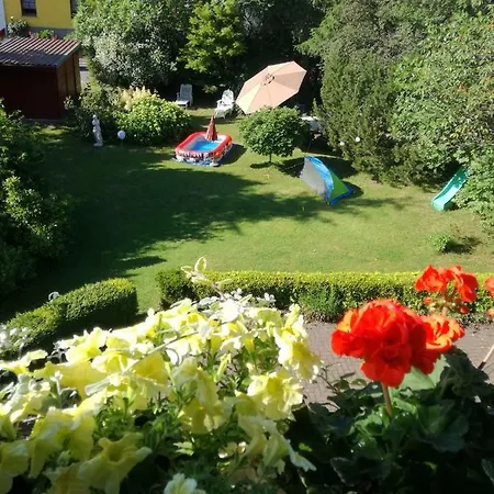 Πανσιόν Gaestehaus Regina 3*