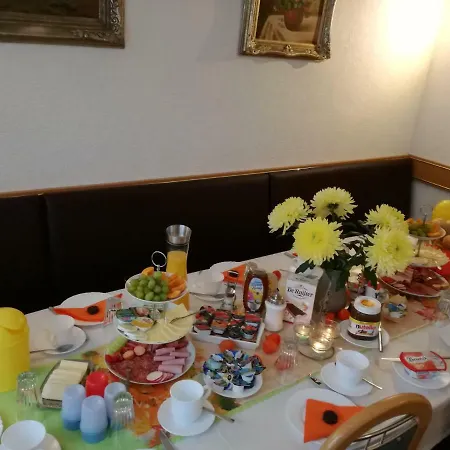 Gaestehaus Regina Πανσιόν