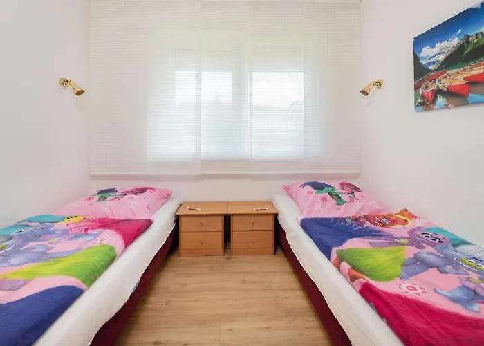 Gaestehaus Regina ゲストハウス