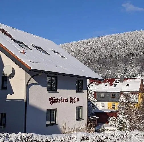 Gaestehaus Regina ルーラ