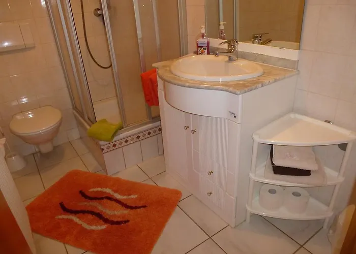 ゲストハウス Gaestehaus Regina